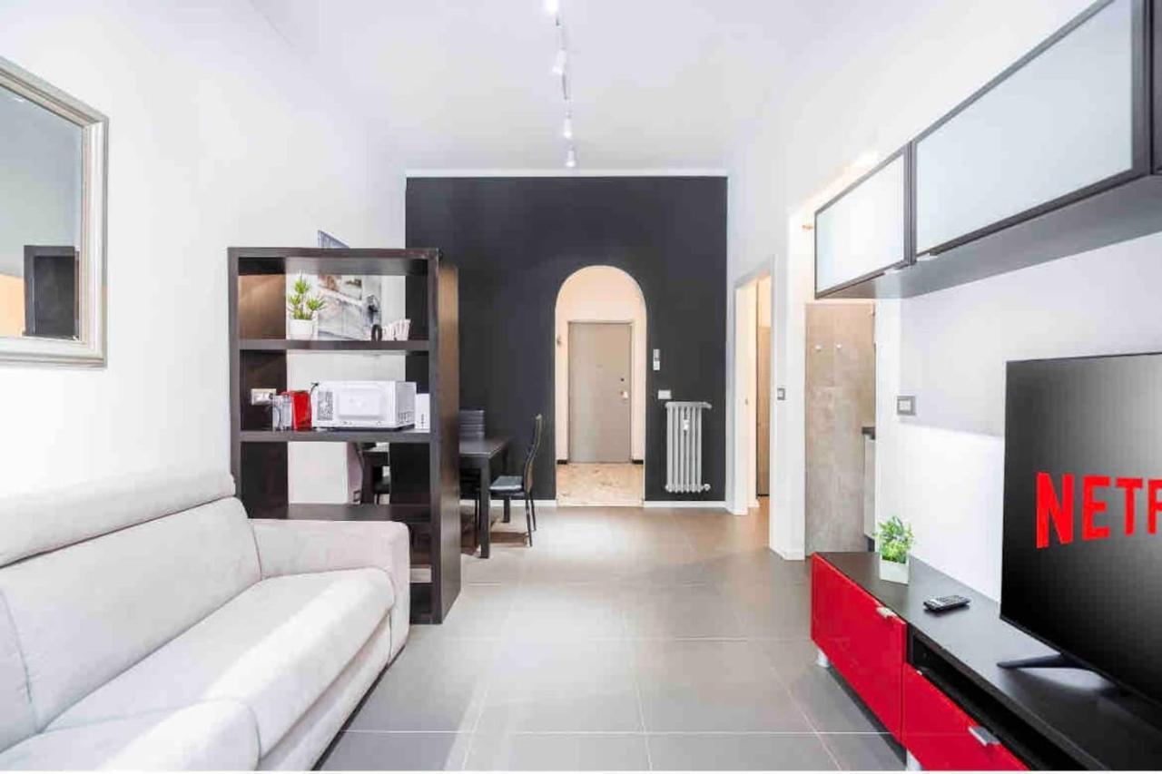 Nice Suite In Citta' Studi Milão Exterior foto